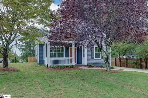 220 S Buckhorn Rd, Greenville, SC 29609