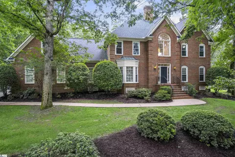 11 Claymore Ct, Greer, SC 29650