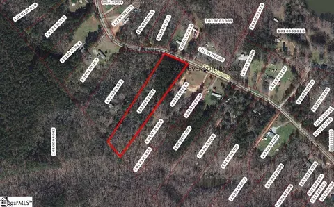 309 Stevenson Rd, Starr, SC 29684