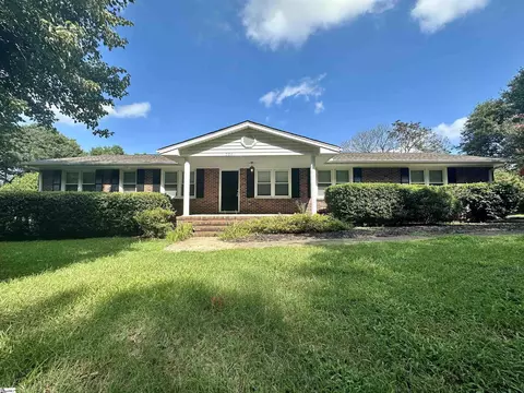 204 Donaree Dr, Anderson, SC 29625