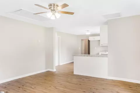 117 5th St, Union, SC 29379 photo 2