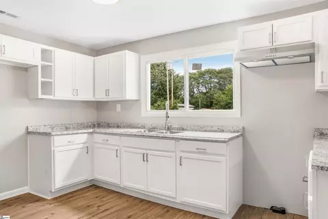 117 5th St, Union, SC 29379 photo 5