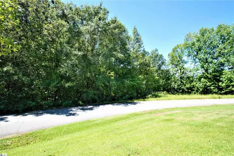 Undisclosed, Roebuck, SC 29376 photo 8