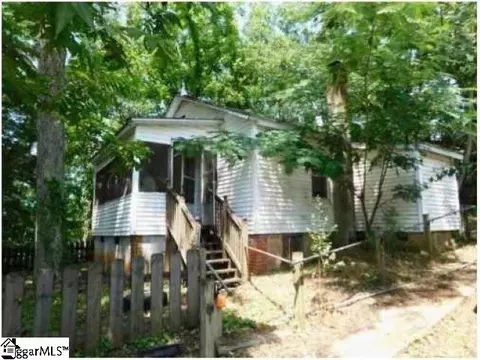 114 Morris Ln, Pickens, SC 29671