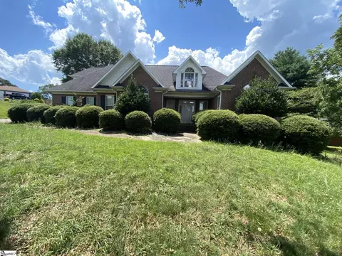 104 Plateau St, Moore, SC 29369