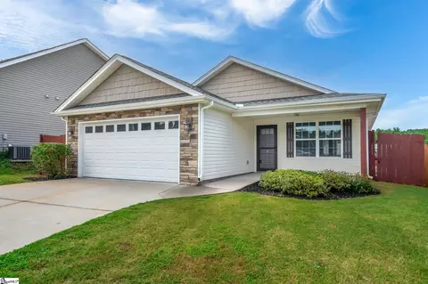 9 Wingbrook Ct, Greer, SC 29651