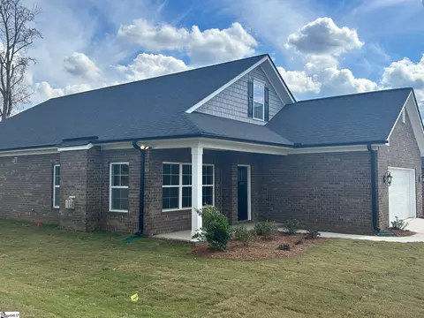 120 Silverlimb Ln, Taylors, SC 29687