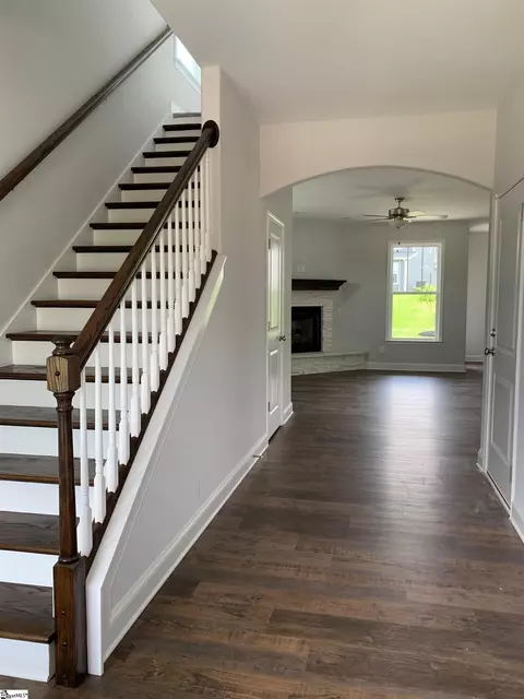 407 River Trace Loop, Simpsonville, SC 29680 photo 3