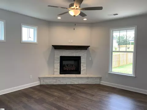 407 River Trace Loop, Simpsonville, SC 29680 photo 5