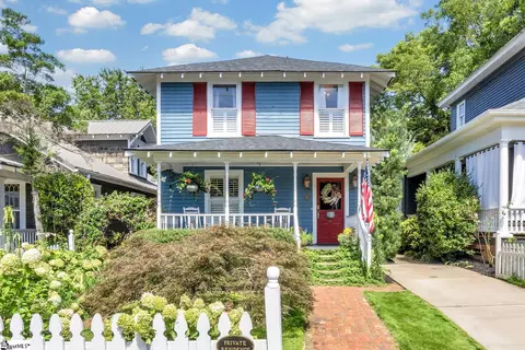 103 Lloyd St, Greenville, SC 29601