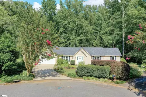 105 Saint Charles Pl, Greer, SC 29650