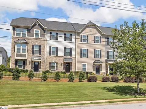 25 Itasca Dr, Greenville, SC 29609