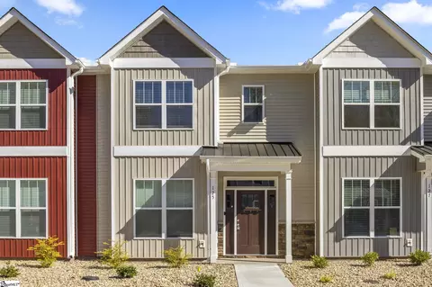 125 Creekland Way, Taylors, SC 29687