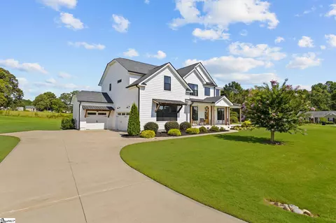 2 Brim Ln, Greer, SC 29651 photo 2
