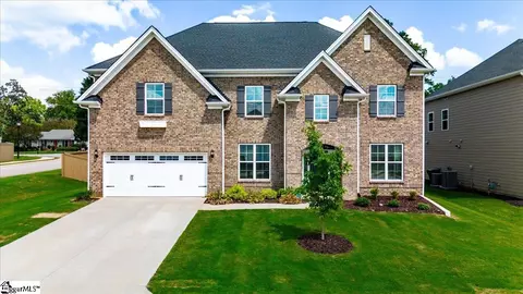 201 Kamala Ct, Greenville, SC 29607