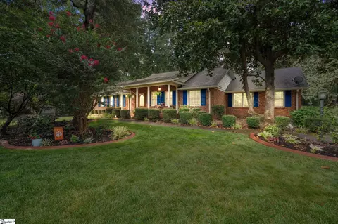 202 Morgan Ct, Greer, SC 29650