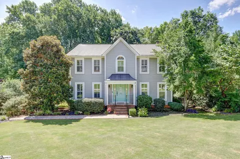 102 Caedmon Ct, Greer, SC 29650