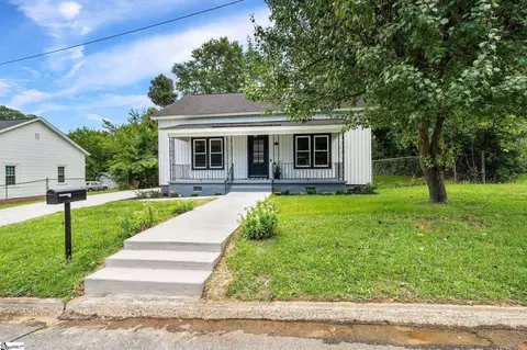 17 2nd St, Greenville, SC 29611