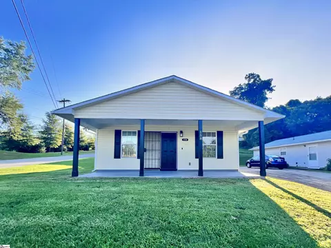 158 S Forest St, Spartanburg, SC 29306