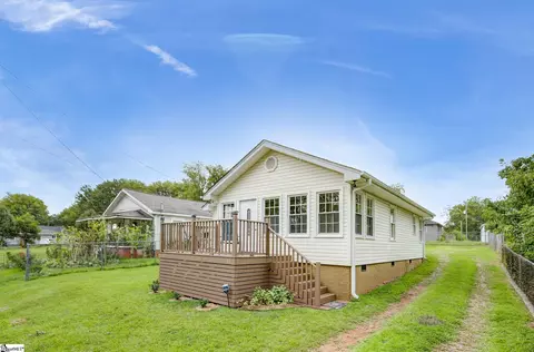 23 Highlawn Ave, Greenville, SC 29611