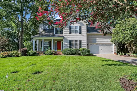 105 S Birkenstock Dr, Simpsonville, SC 29681
