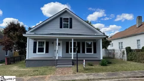 21 Seyle St, Greenville, SC 29605