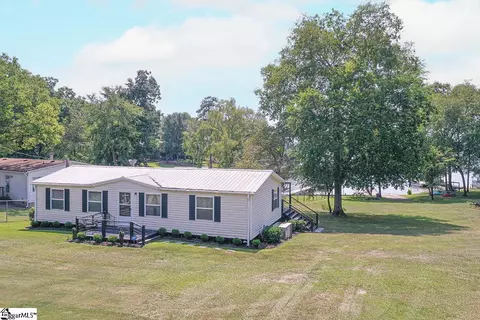 2202 Scurry Island Rd, Chappells, SC 29037