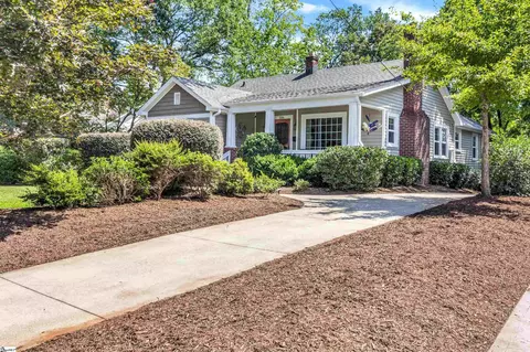 506 Summit Dr, Greenville, SC 29609