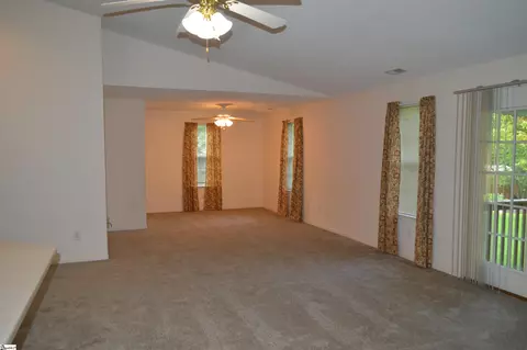 8 Old Rutherford Rd, Greer, SC 29651 photo 6