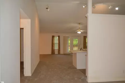 8 Old Rutherford Rd, Greer, SC 29651 photo 3