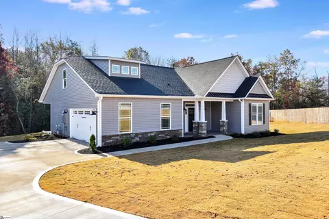 531 Turning Leaf Ln, Greer, SC 29651 photo 2