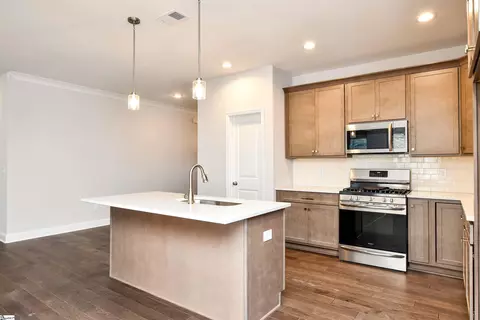 531 Turning Leaf Ln, Greer, SC 29651 photo 11