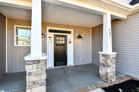 531 Turning Leaf Ln, Greer, SC 29651 photo 4