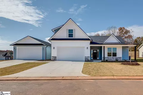 110 Legacy Ln, Pickens, SC 29671
