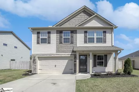 111 James Jackson Dr, Fountain Inn, SC 29644