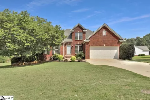 304 Snap Creek Ct, Simpsonville, SC 29681