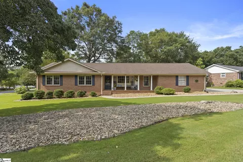 205 Bransfield Rd, Greenville, SC 29615