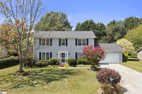 102 De Kalb Dr, Greer, SC 29650