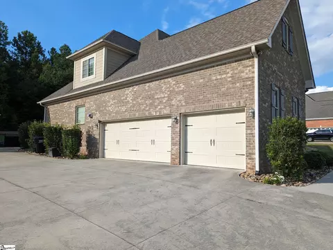 114 Lantern Ridge Dr, Easley, SC 29642 photo 2