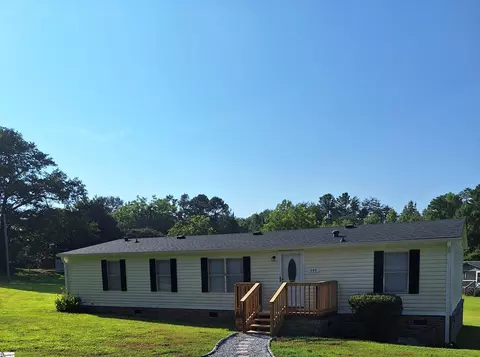 107 Willie Mae Ct, Easley, SC 29640