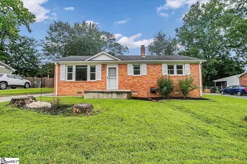 103 Pinehurst St, Taylors, SC 29687