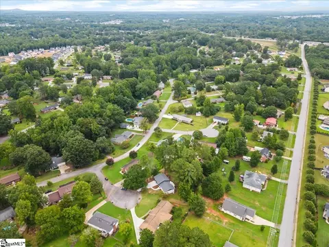 106 Willow Ct, Easley, SC 29642 photo 28