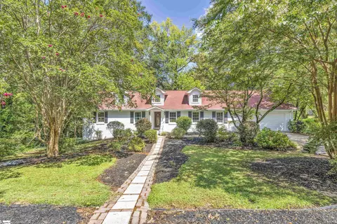 236 Donington Dr, Greenville, SC 29615