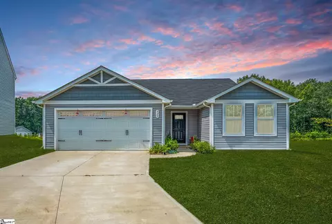 923 Purcell Dr, Woodruff, SC 29388