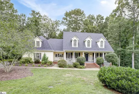 4 Spindletop Ct, Greenville, SC 29615