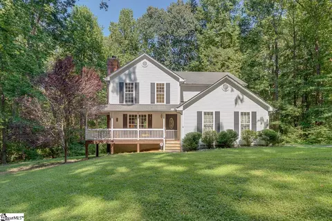 209 White Dr, Simpsonville, SC 29681