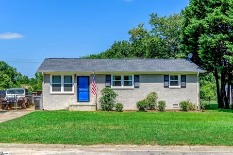 15 Melrose Rd, Greenville, SC 29605