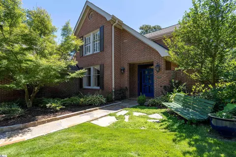 8 Byrd Blvd, Greenville, SC 29605
