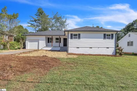 7 Plainfield Cir, Greenville, SC 29605