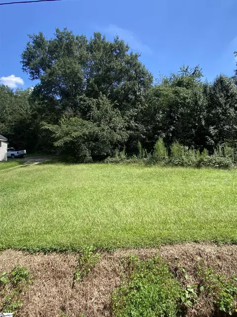 00 Edwards Rd, Taylors, SC 29687